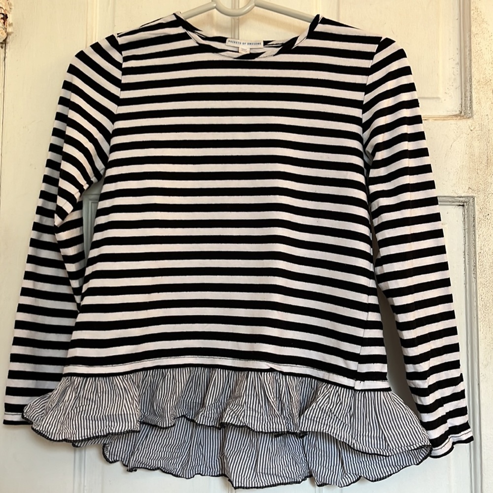 Rockets of Awesome girls black and white stripe top in size 10/12